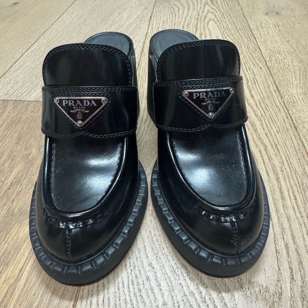 Prada Black Leather Loafers - Picture 2 of 8